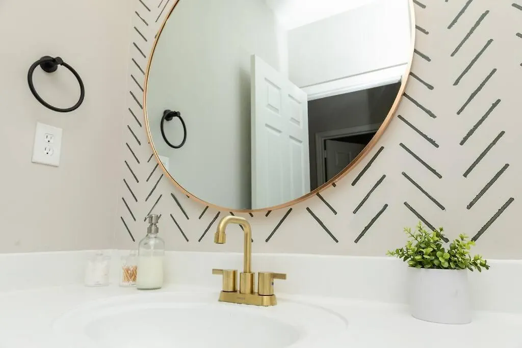 Modern 1Br With King Bed And Optional Parking Near Broadway And The Gulch Lägenhet Nashville 0*,