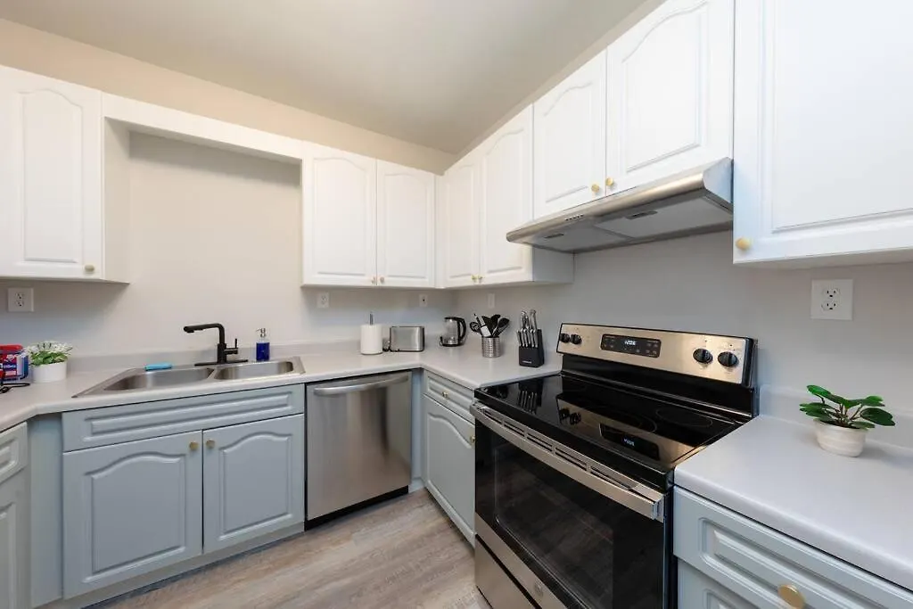 Modern 1Br With King Bed And Optional Parking Near Broadway And The Gulch Lägenhet Nashville